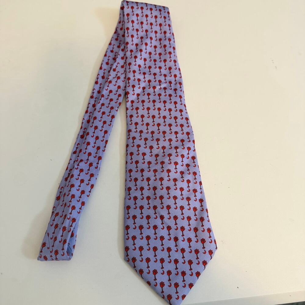 Vineyard Vines Mens Silk Tie Paw Like Crescent Moon Print Handmade USA Purple - Picture 3 of 5